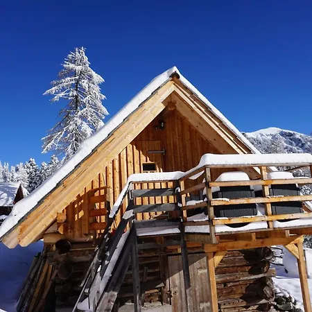 Bergheim Schmidt, Almhütten Im Wald Appartments An Der Piste Alpine Huts In Forrest Appartments Near Slope Apartment Turracher Hohe