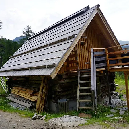 아파트 Bergheim Schmidt Ski-in Ski-out Almhuetten Im Wald Turracher Hohe