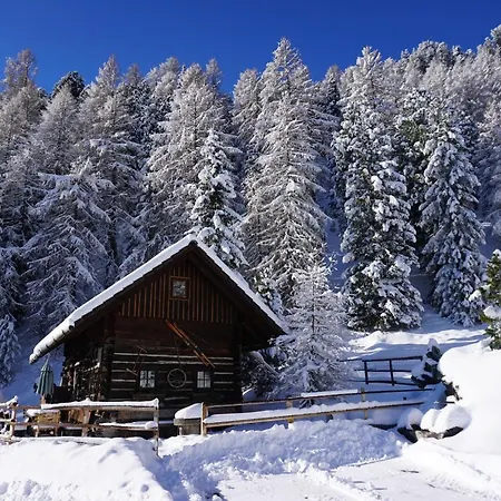 Bergheim Schmidt, Almhütten Im Wald Appartments An Der Piste Apartment *