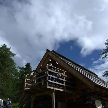 아파트 Bergheim Schmidt Ski-in Ski-out Almhuetten Im Wald
