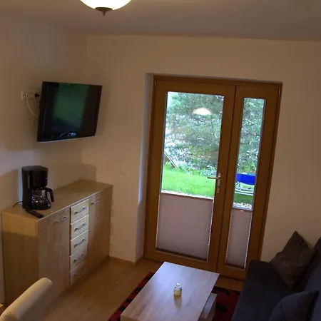 Apartment Bergheim Schmidt, Almhütten Im Wald Appartments An Der Piste *