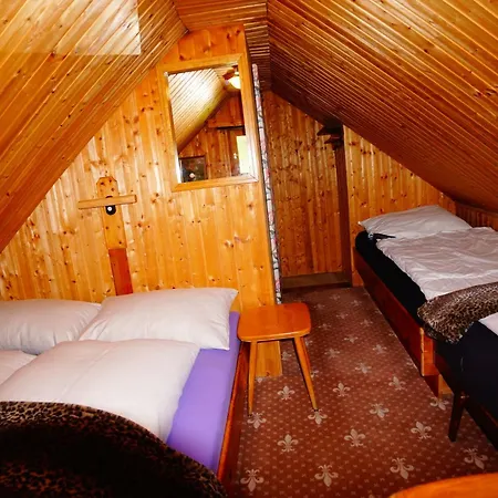 Bergheim Schmidt Ski-In Ski-Out Appartements Almhuetten Im Wald Turracher Hohe