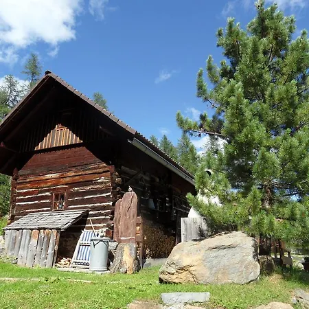 아파트 Bergheim Schmidt Ski-in Ski-out Almhuetten Im Wald Turracher Hohe