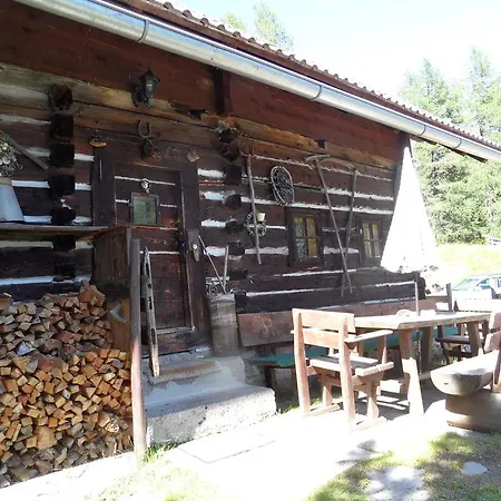 Bergheim Schmidt Ski-In Ski-Out Appartements Almhuetten Im Wald Appartement Turracher Hohe