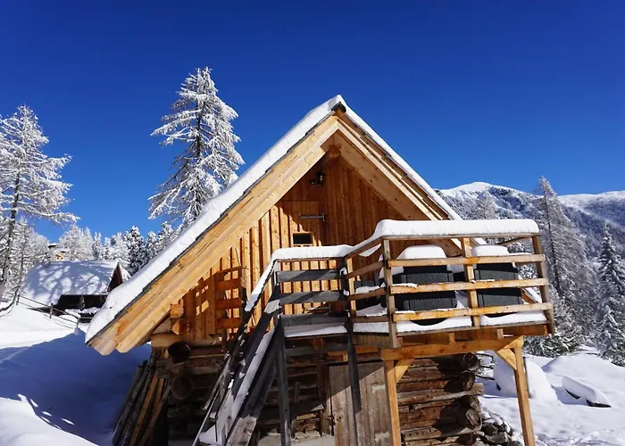 Bergheim Schmidt Ski-in Ski-out Almhuetten Im Wald דירה Turracher Hohe