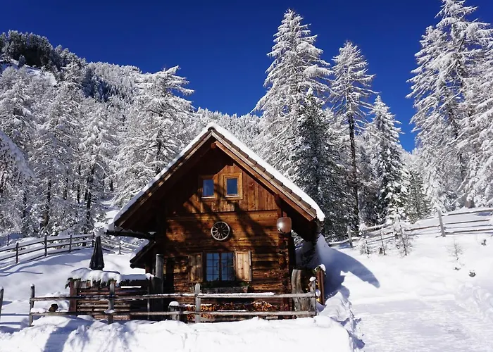 Bergheim Schmidt Ski-in Ski-out Almhuetten Im Wald * Turracher Hohe