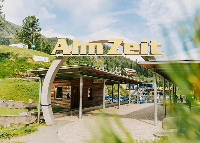 Apartament Bergheim Schmidt Ski-in Ski-out Almhuetten Im Wald *