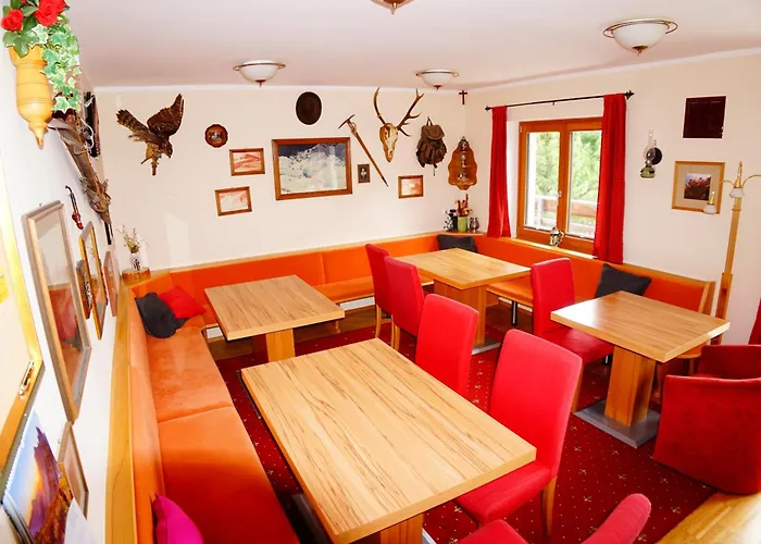 Bergheim Schmidt Ski-in Ski-out Almhuetten Im Wald Turracher Hohe