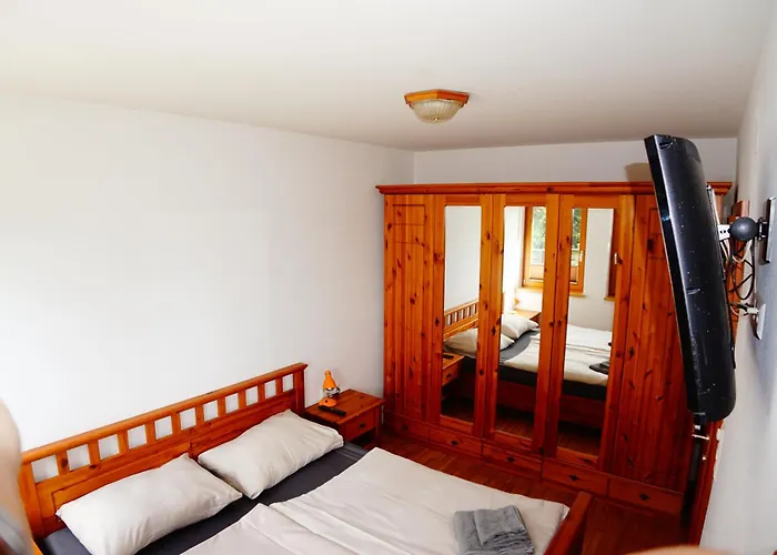 Bergheim Schmidt, Almhütten Im Wald Appartments An Der Piste Alpine Huts In Forrest Appartments Near Slope *