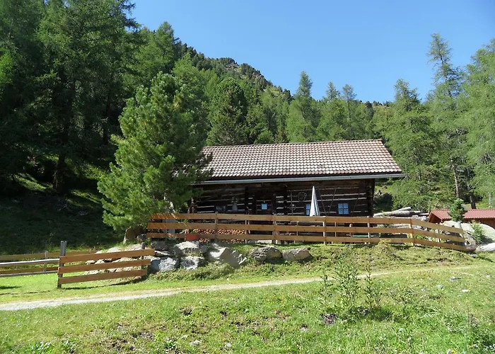 Bergheim Schmidt Ski-in Ski-out Almhuetten Im Wald Turracher Hohe